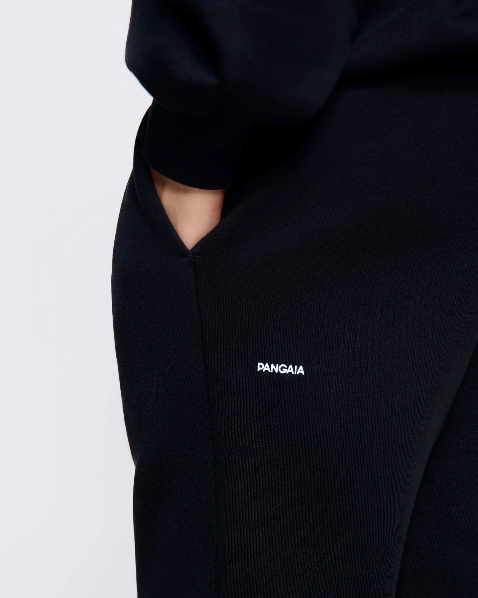 Womens 365 Heavyweight Track Pants—black - Image 3