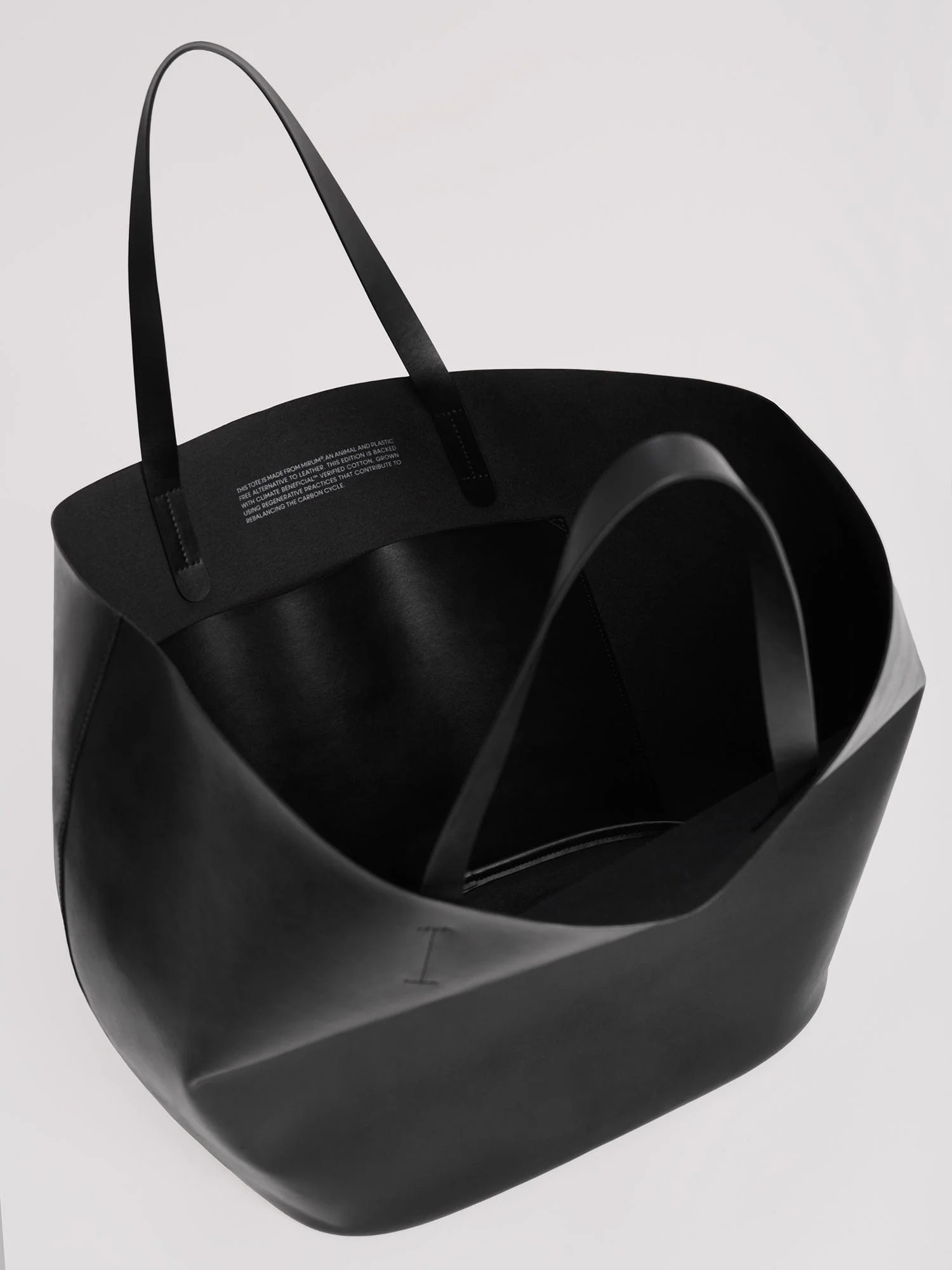 The GAIA Bag—black - Image 6