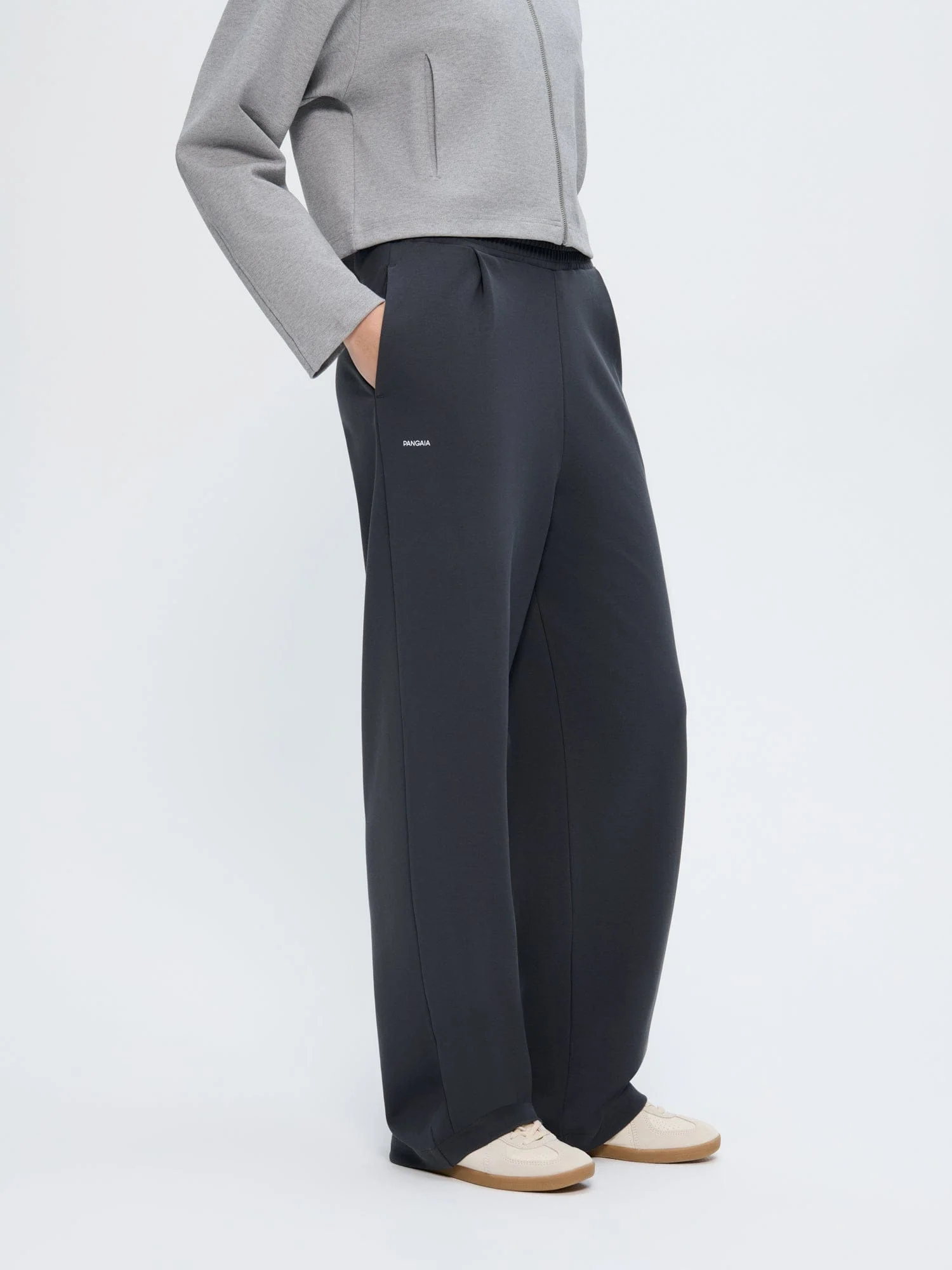 Womens Double Jersey Pleated Trousers—Smoked Black - Image 4